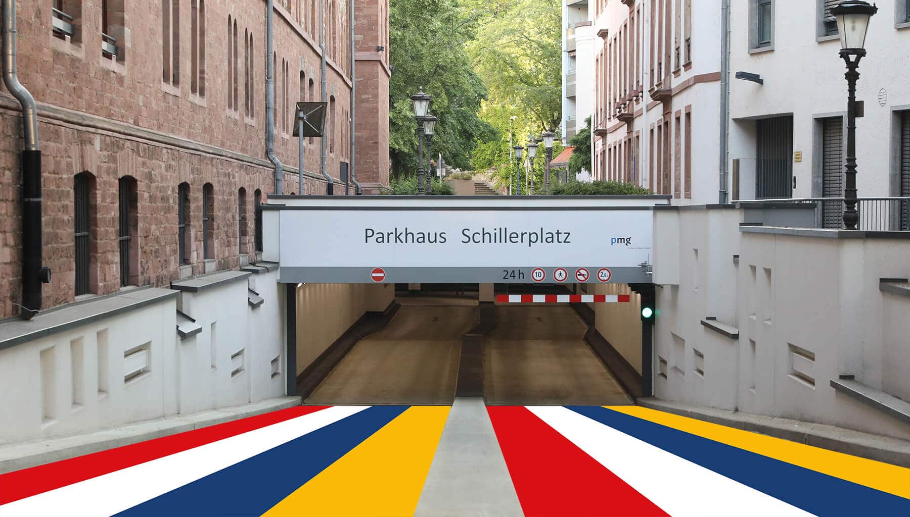 Einfahrt Parkhaus Schillerplatz an Fastnacht